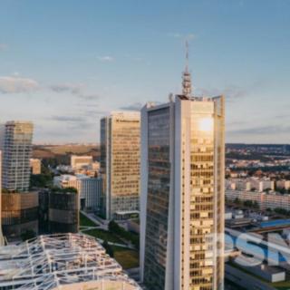 Pronájem kanceláře 266 m² Praha