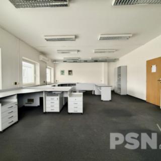 Pronájem kanceláře, 45m²