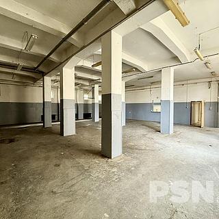 Pronájem skladu 678 m² Brno Komárov, Komárovské nábřeží