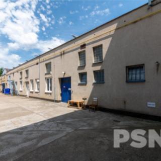 Prodej skladu 1424 m²