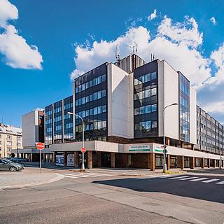 Pronájem kanceláře 300 m² Hradec Králové Pražské Předměstí, Nerudova