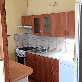 Pronájem bytu 1+1, 35m²