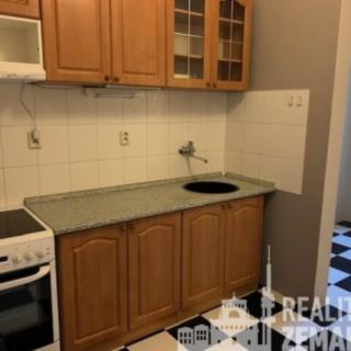 Pronájem bytu 1+1 37 m² Praha Smíchov, Vltavská