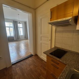 Pronájem bytu 1+kk, garsoniery 46 m² Praha