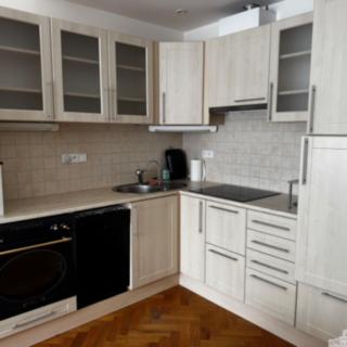 Pronájem bytu 2+kk 43 m² Praha