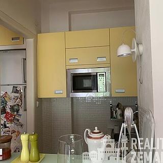 Pronájem bytu 2+kk 41 m&sup2; Praha