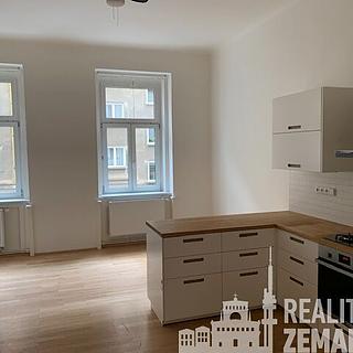 Pronájem bytu 3+kk 73 m&sup2; Praha