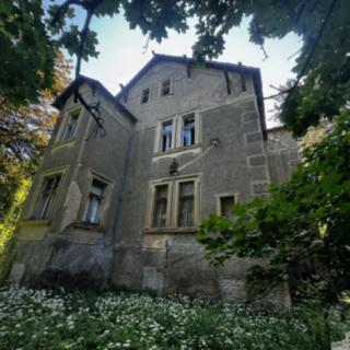 Prodej stavební parcely 7834 m² Roztoky