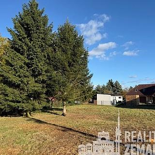 Prodej stavební parcely 1530 m² Struhařov
