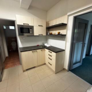 Pronájem kanceláře 73 m² Praha