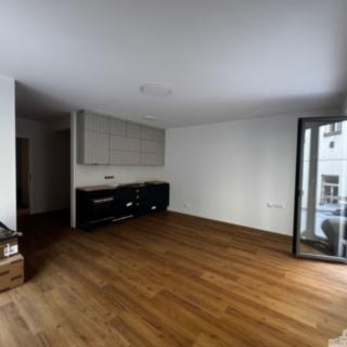 Pronájem bytu 2+kk 37 m² Praha Vinohrady, Korunní