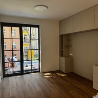 Pronájem bytu 2+kk 40 m² Praha