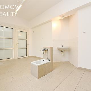 Pronájem obchodu 12 m² Beroun Beroun-Centrum, Česká