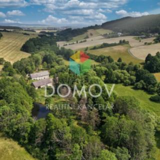 Prodej zemědělské usedlosti 800 m² Jivina