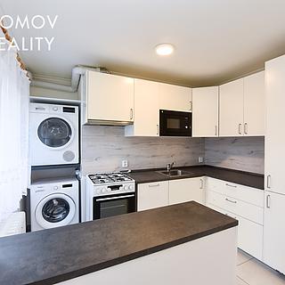 Prodej bytu 3+kk 58 m² Králův Dvůr, Pod Hájem