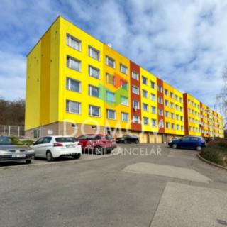 Pronájem bytu 2+kk 38 m² Králův Dvůr, Nad Stadionem