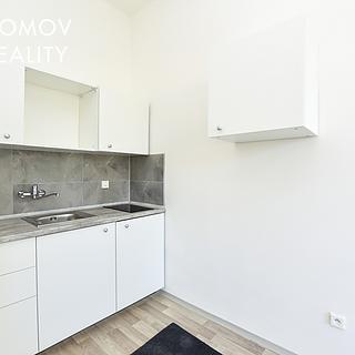 Pronájem bytu 1+kk, garsoniery 24 m&sup2; Králův Dvůr