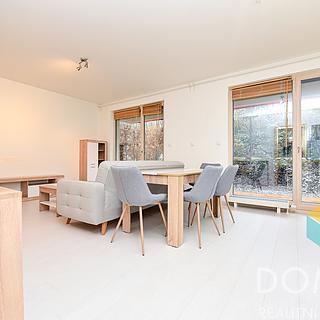 Pronájem bytu 1+kk, garsoniery 37 m² Praha