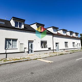 Pronájem rodinného domu 86 m² Beroun