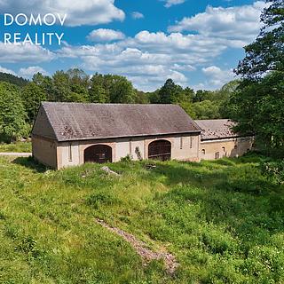 Prodej komerčního pozemku 7 287 m² Jivina