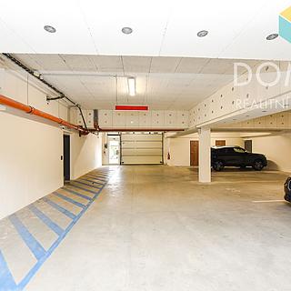 Pronájem parkovacího místa 13 m² Beroun Beroun-Město, Okružní