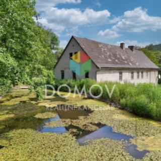 Prodej stavební parcely 8 445 m² Jivina
