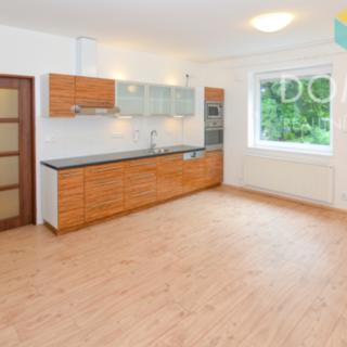 Pronájem bytu 2+kk 38 m² Beroun
