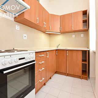 Pronájem bytu 1+1 40 m&sup2; Králův Dvůr