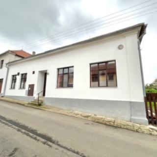 Prodej ostatního komerčního prostoru 307 m² Klapý