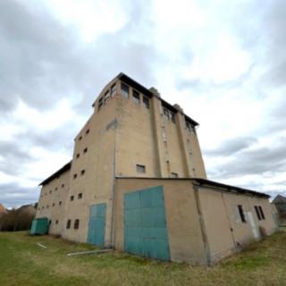 Prodej skladu 2 000 m² Křešice Sedlec