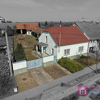 Prodej rodinného domu 94 m² Rakvice, Nádražní