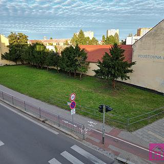 Prodej stavební parcely 864 m² Břeclav