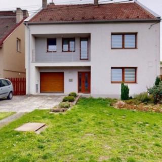 Prodej rodinného domu 228 m² Javorník