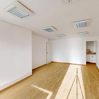 Pronájem kanceláře 27 m² Praha Horní Měcholupy, Milánská