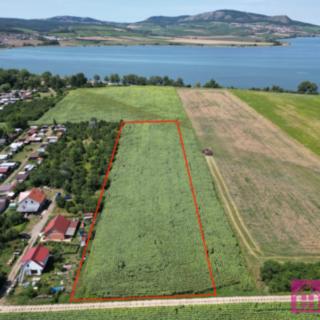Prodej stavební parcely 9500 m² Přítluky