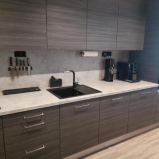 Prodej bytu 3+kk 77 m² Praha Horní Měcholupy, Livornská