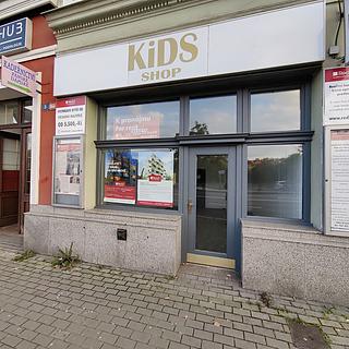 Pronájem obchodu 76 m² Karlovy Vary, náměstí Republiky