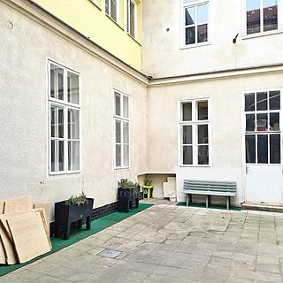 Pronájem bytu 2+1 61 m² Brno