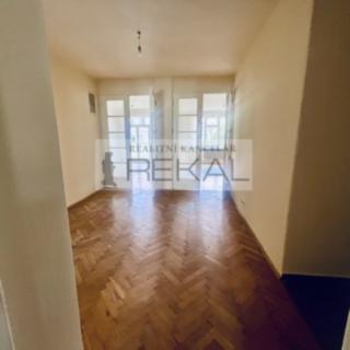 Pronájem bytu 2+1 90 m² Praha Vinohrady, Londýnská