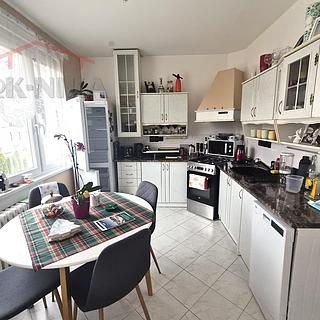 Prodej bytu 3+1 71 m² Semily Podmoklice, Textilní