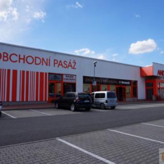 Pronájem obchodu, 90m²