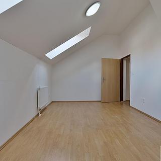Pronájem bytu 2+kk 68 m&sup2; Brno