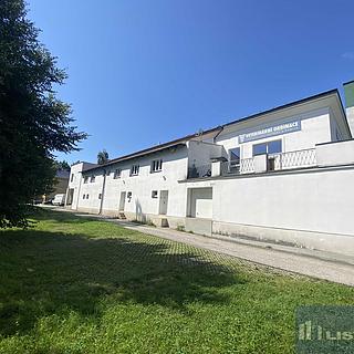 Pronájem skladu 240 m² Albrechtice
