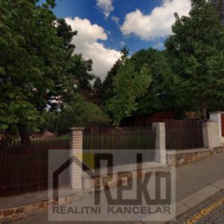 Prodej stavební parcely 1 104 m² Hořovice