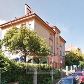 Prodej bytu 3+1 89 m² Praha