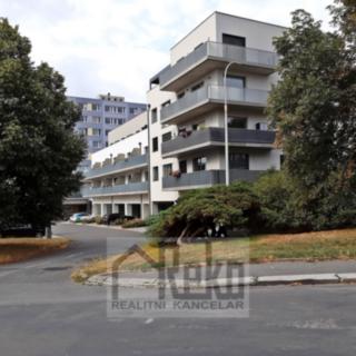 Pronájem bytu 2+kk 47 m² Beroun -Město, Okružní