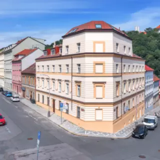 Pronájem byty 4+kk 140 m²