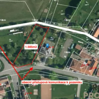 Prodej stavební parcely 1 585 m²
