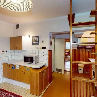 Prodej rodinné domy 220 m²