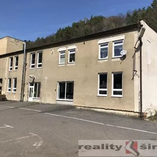 Prodej ostatní komerční prostory 735 m²